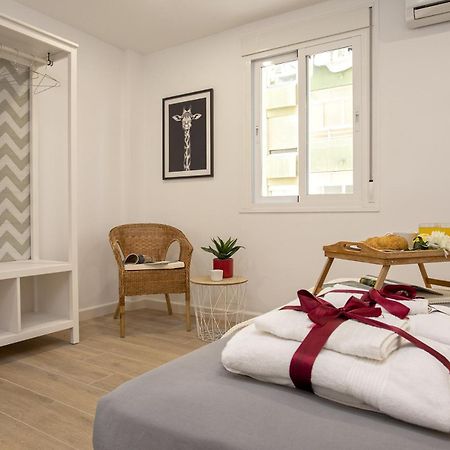 -Malagasunapts-El Palo Dream & Beach Bagian luar foto